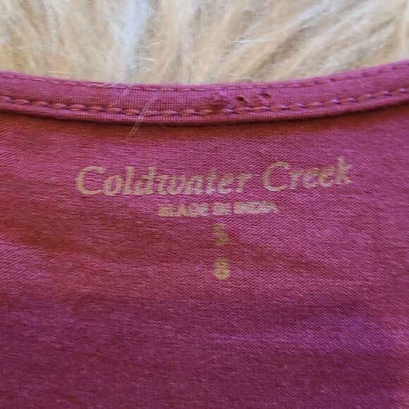 Coldwater creek womens burgendy flowy‎ tank you with embroidered floral size s - Picture 3 of 6